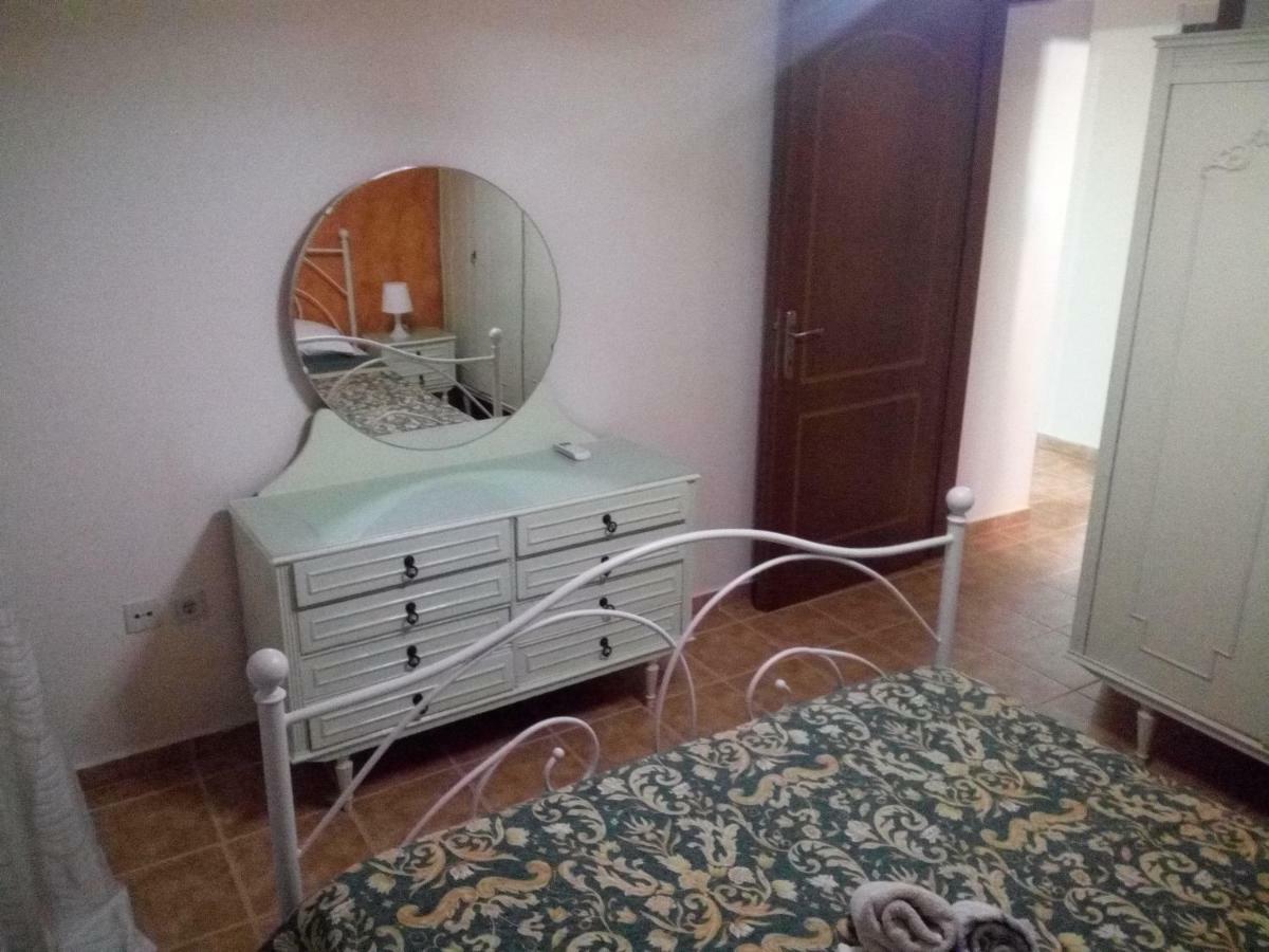 Ritsa Apartment Peraía المظهر الخارجي الصورة